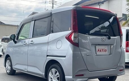 Toyota Roomy I, 2022 год, 998 000 рублей, 5 фотография