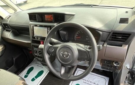 Toyota Roomy I, 2022 год, 998 000 рублей, 8 фотография