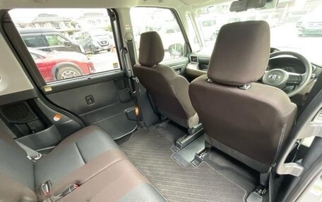 Toyota Roomy I, 2022 год, 998 000 рублей, 12 фотография