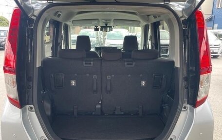 Toyota Roomy I, 2022 год, 998 000 рублей, 17 фотография