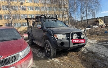 Mitsubishi L200 IV рестайлинг, 2008 год, 1 500 000 рублей, 8 фотография