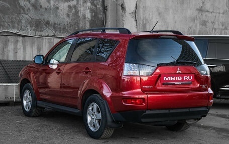 Mitsubishi Outlander III рестайлинг 3, 2011 год, 1 150 000 рублей, 6 фотография