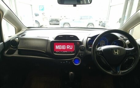Honda Fit Shuttle I рестайлинг, 2014 год, 1 060 000 рублей, 8 фотография