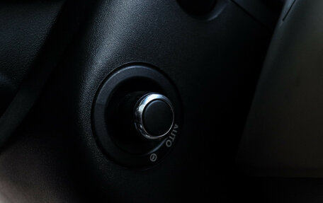 Land Rover Range Rover IV рестайлинг, 2013 год, 2 700 000 рублей, 14 фотография