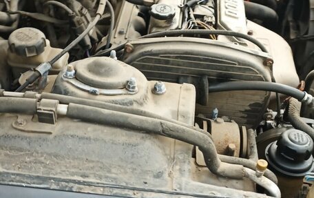 Hyundai Sonata IV рестайлинг, 2004 год, 123 000 рублей, 6 фотография