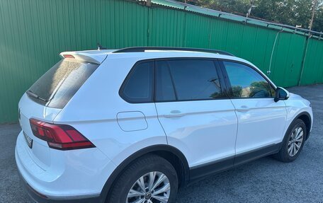 Volkswagen Tiguan II, 2021 год, 2 950 000 рублей, 5 фотография