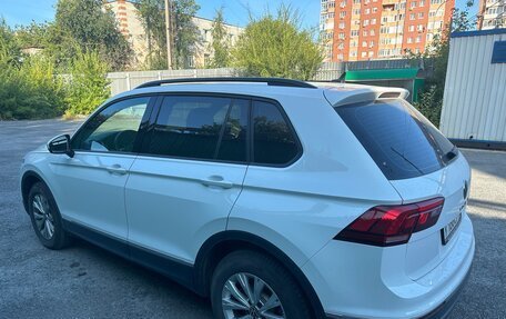 Volkswagen Tiguan II, 2021 год, 2 950 000 рублей, 6 фотография