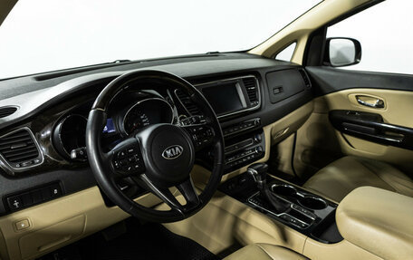 KIA Carnival III, 2019 год, 2 999 700 рублей, 11 фотография