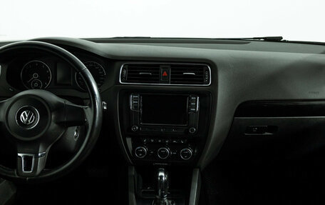 Volkswagen Jetta VI, 2013 год, 1 089 000 рублей, 14 фотография