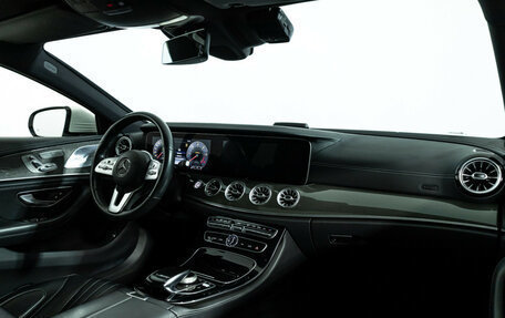 Mercedes-Benz CLS, 2020 год, 3 750 000 рублей, 9 фотография