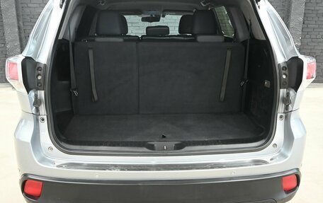 Toyota Highlander III, 2015 год, 3 050 000 рублей, 6 фотография