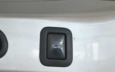 Toyota Highlander III, 2015 год, 3 050 000 рублей, 12 фотография