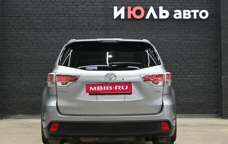 Toyota Highlander III, 2015 год, 3 050 000 рублей, 5 фотография