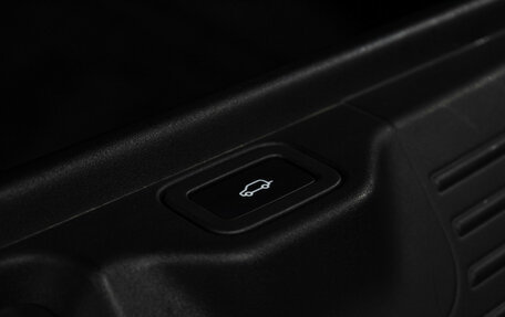 Land Rover Range Rover IV рестайлинг, 2019 год, 6 000 000 рублей, 35 фотография