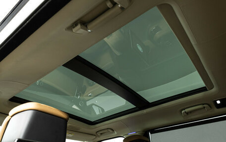 Land Rover Range Rover IV рестайлинг, 2019 год, 6 000 000 рублей, 34 фотография