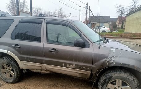 Ford Escape II, 2004 год, 320 000 рублей, 13 фотография