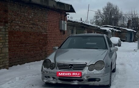 Mercedes-Benz C-Класс, 2003 год, 400 000 рублей, 2 фотография