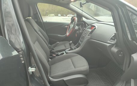 Opel Astra J, 2013 год, 1 150 000 рублей, 17 фотография