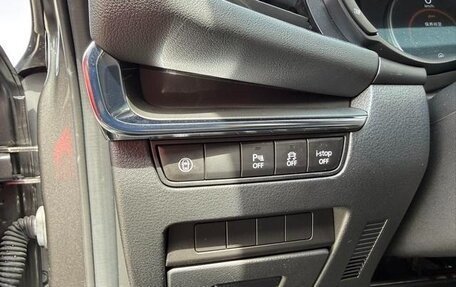 Mazda 3, 2022 год, 1 940 999 рублей, 8 фотография