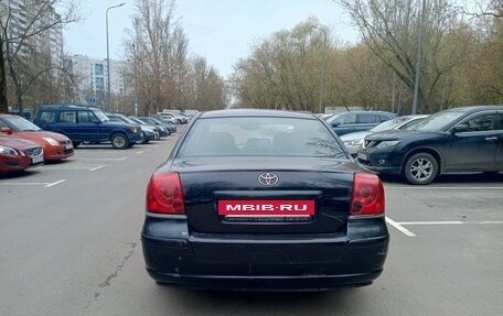 Toyota Avensis III рестайлинг, 2005 год, 600 000 рублей, 2 фотография