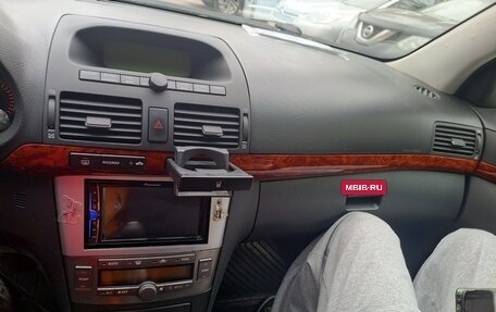 Toyota Avensis III рестайлинг, 2005 год, 600 000 рублей, 7 фотография