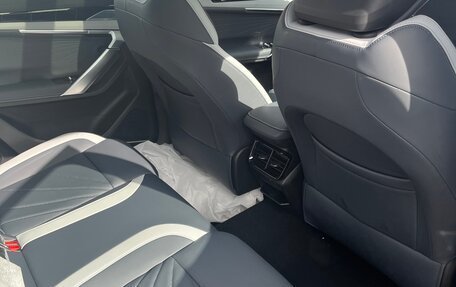 Geely Atlas, 2024 год, 3 100 000 рублей, 5 фотография