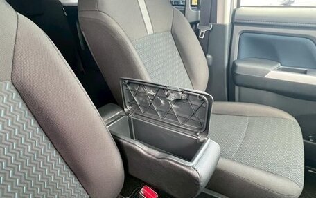 Toyota Roomy I, 2023 год, 960 000 рублей, 26 фотография