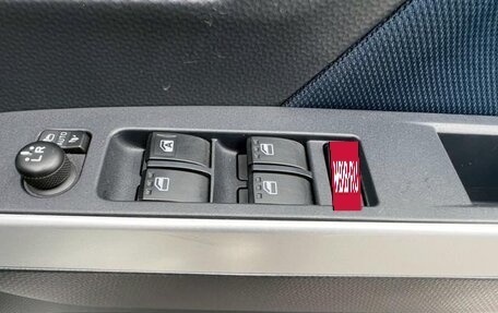 Toyota Roomy I, 2023 год, 960 000 рублей, 24 фотография