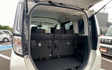 Toyota Roomy I, 2023 год, 960 000 рублей, 31 фотография