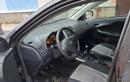 Toyota Corolla, 2008 год, 900 000 рублей, 5 фотография