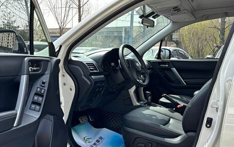 Subaru Forester, 2016 год, 2 070 000 рублей, 6 фотография