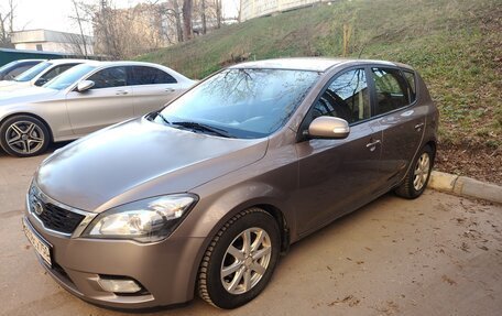 KIA cee'd I рестайлинг, 2010 год, 750 000 рублей, 5 фотография