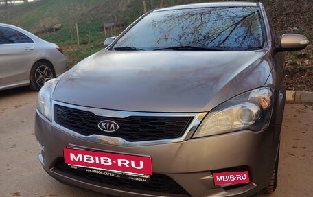 KIA cee'd I рестайлинг, 2010 год, 750 000 рублей, 2 фотография