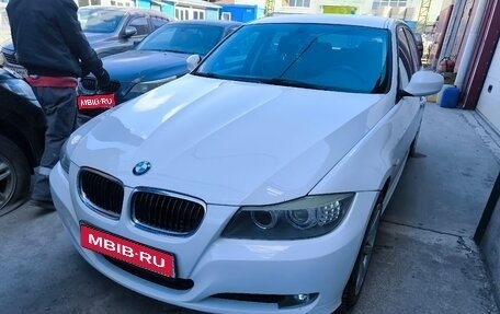 BMW 3 серия, 2011 год, 1 100 000 рублей, 1 фотография