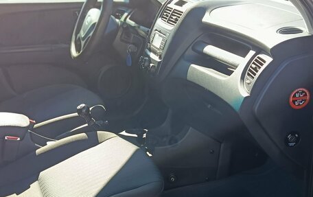 KIA Sportage II, 2009 год, 830 000 рублей, 13 фотография