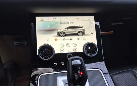 Land Rover Range Rover Evoque II, 2020 год, 2 800 000 рублей, 12 фотография