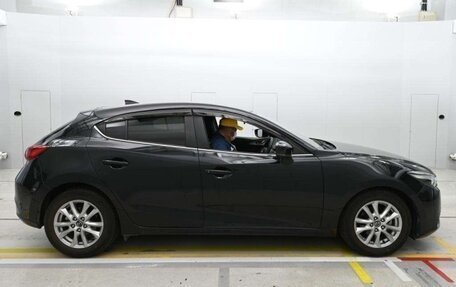 Mazda Axela, 2017 год, 1 070 000 рублей, 5 фотография