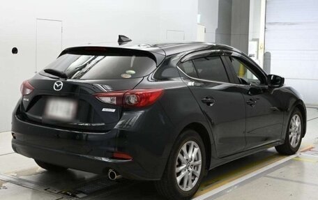 Mazda Axela, 2017 год, 1 070 000 рублей, 4 фотография