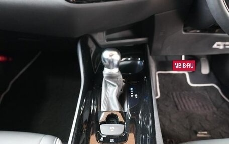 Toyota C-HR I рестайлинг, 2023 год, 1 590 000 рублей, 25 фотография