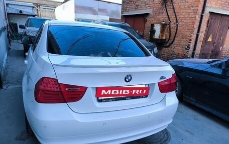 BMW 3 серия, 2011 год, 1 100 000 рублей, 4 фотография