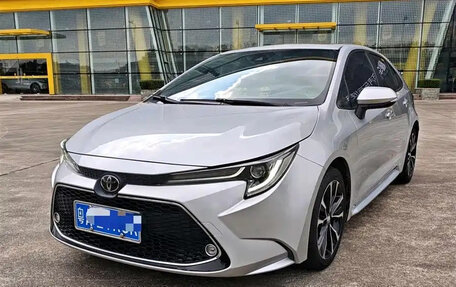 Toyota Corolla, 2022 год, 1 290 000 рублей, 3 фотография