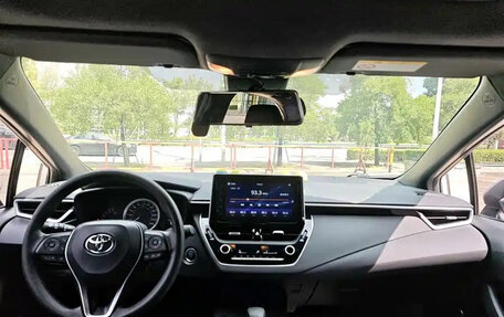 Toyota Corolla, 2022 год, 1 290 000 рублей, 9 фотография