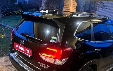 Subaru Forester, 2019 год, 2 550 000 рублей, 3 фотография