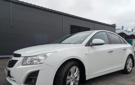 Chevrolet Cruze II, 2013 год, 950 000 рублей, 2 фотография
