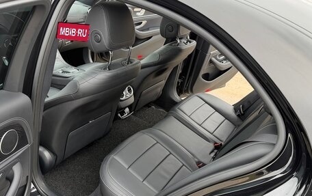 Mercedes-Benz E-Класс, 2020 год, 4 800 000 рублей, 13 фотография