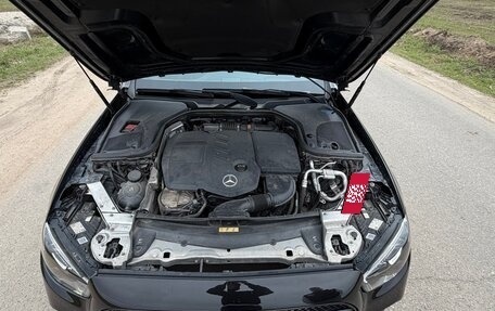 Mercedes-Benz E-Класс, 2020 год, 4 800 000 рублей, 25 фотография