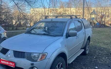 Mitsubishi L200 IV рестайлинг, 2008 год, 900 000 рублей, 6 фотография