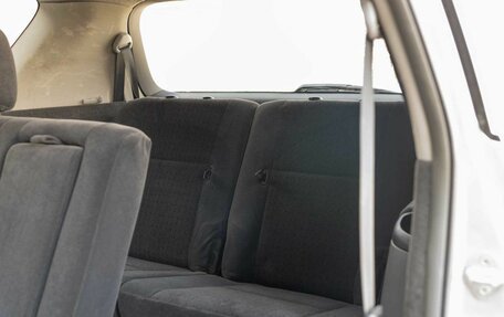 Toyota Ipsum II, 2001 год, 805 000 рублей, 17 фотография