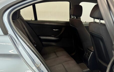 BMW 3 серия, 2009 год, 950 000 рублей, 15 фотография