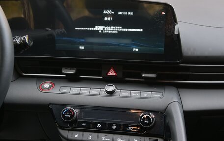 Hyundai Elantra, 2023 год, 2 150 000 рублей, 17 фотография